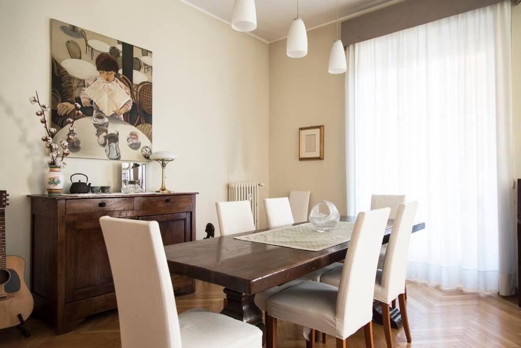 Brera Luxurious Elegant Bright Downtown Appartamento
